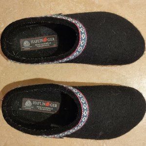 Haflinger Classic Grizzlies, black wool slippers, size 37, Women's size 6-7